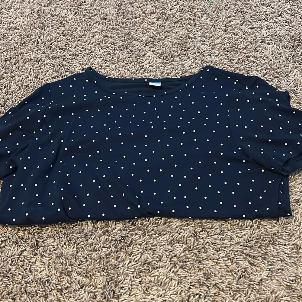 Blue polka dot tee